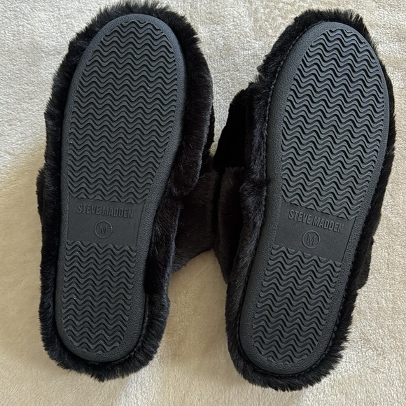 Steve Madden furry house slippers summer - Picture 3 of 3